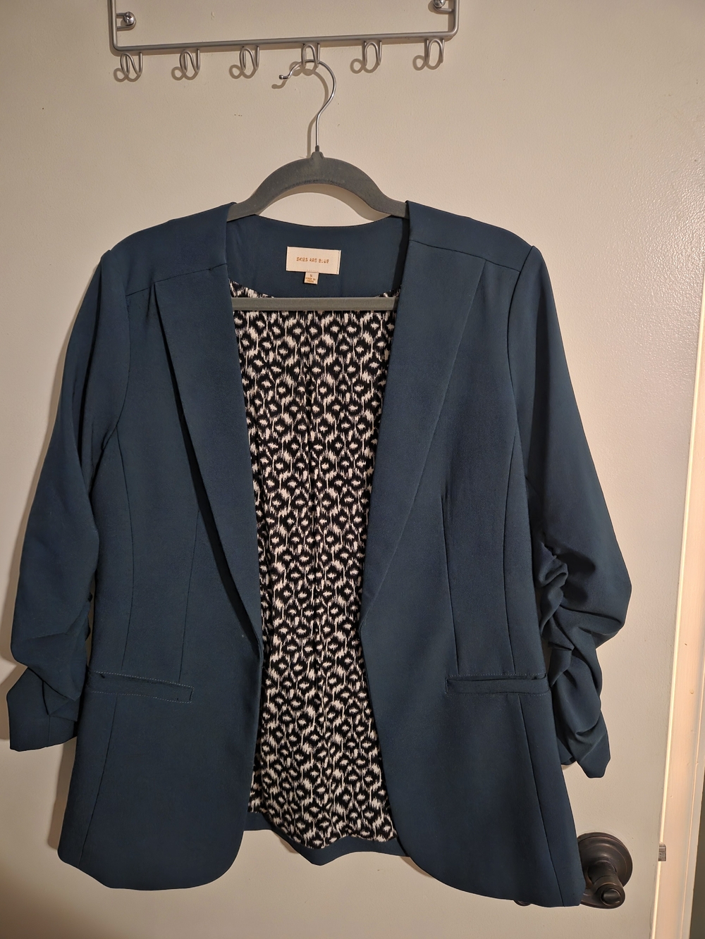 Skies Are Blue Green Open Blazer with Printed Lining